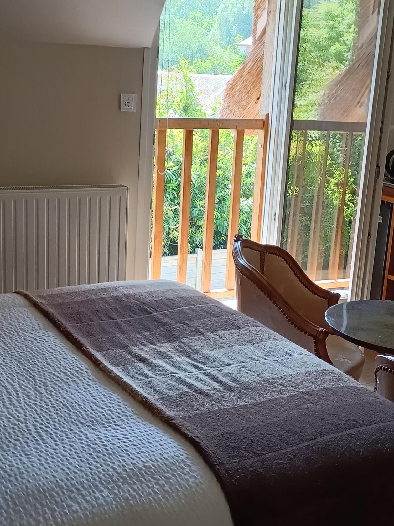 Auberge Du Vieux Tour Le Manoir Canapville  Εξωτερικό φωτογραφία
